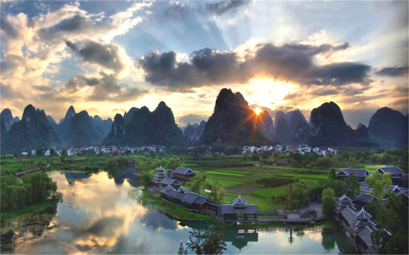 廣西柳州:山水之間演繹工業城市旅游熱_央廣網