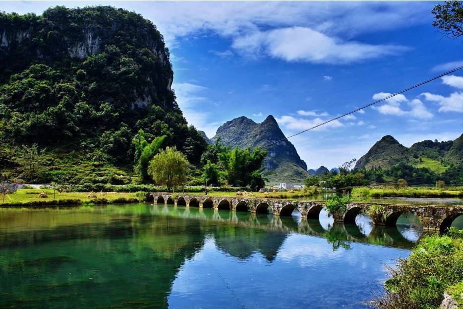 田州古城.巴馬養生、靖西渠洋湖、鵝泉、德保賞紅楓攝影純玩.休閑三日游