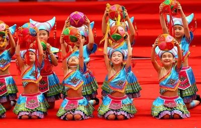 陽(yáng)朔霸氣宣布:廣西人的“三月三”被我承包了!